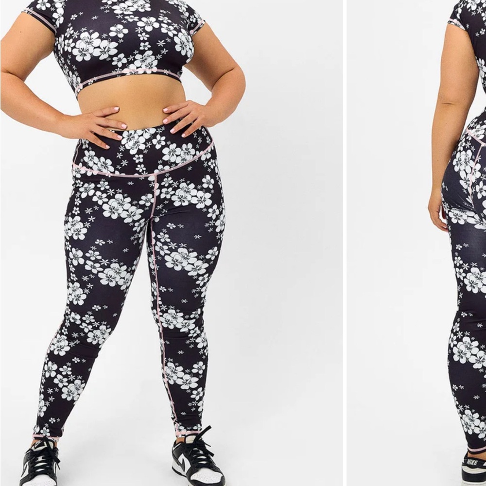Floral Black and White Women's Leggings